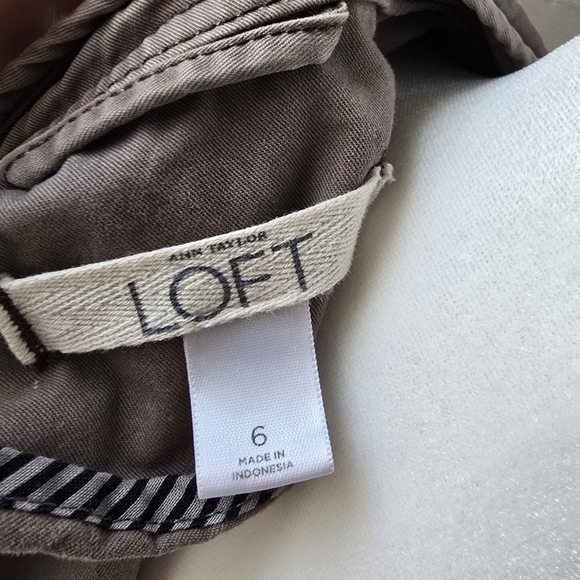 LOFT Beige Utility Jacket - Picture 6 of 7